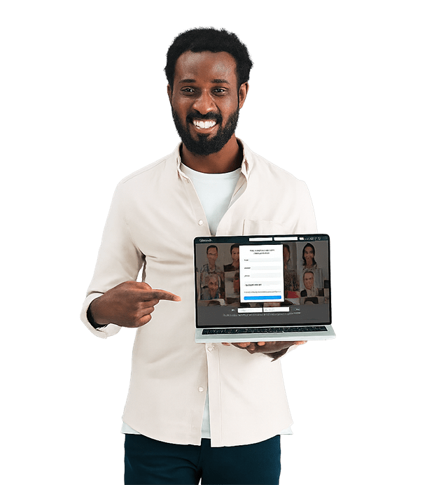 homme tenant un ordinateur présentant un site web refondu