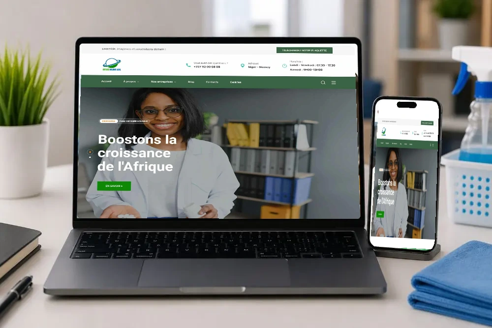 Site Odyssée Holding dans les supports ordinateur et téléphone